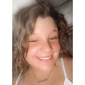 Meet your Posher, Kaitlin